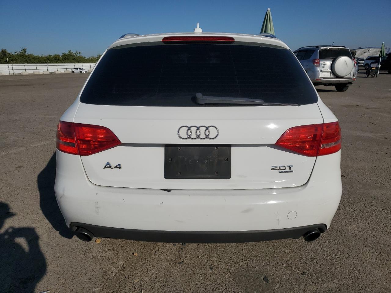 2011 Audi A4 Premium VIN: WAUSFAFL2BA058393 Lot: 82364345