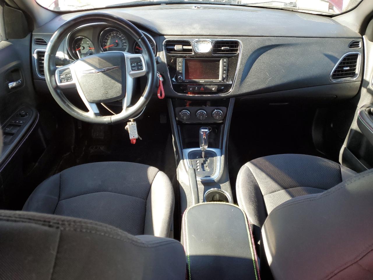 2012 Chrysler 200 Touring VIN: 1C3CCBBG3CN283189 Lot: 86450365