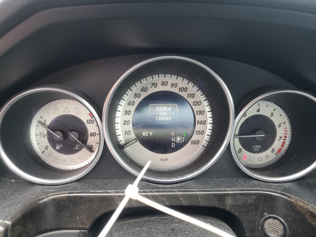 2014 Mercedes-Benz E 350 VIN: WDDHF5KBXEA982835 Lot: 84378475