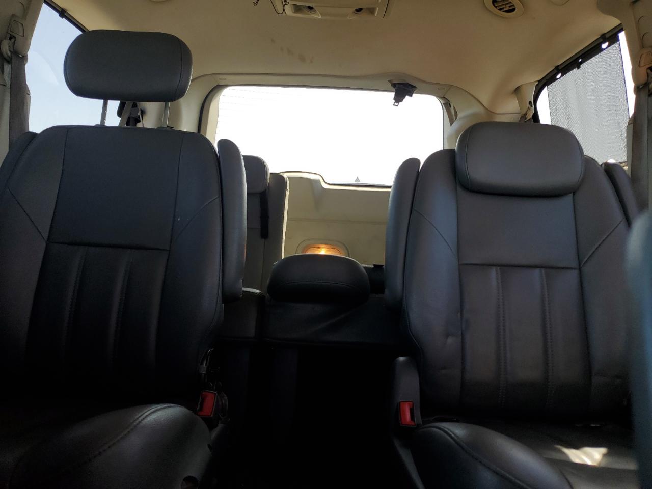 2008 Chrysler Town & Country Touring VIN: 2A8HR54P08R763448 Lot: 85104415