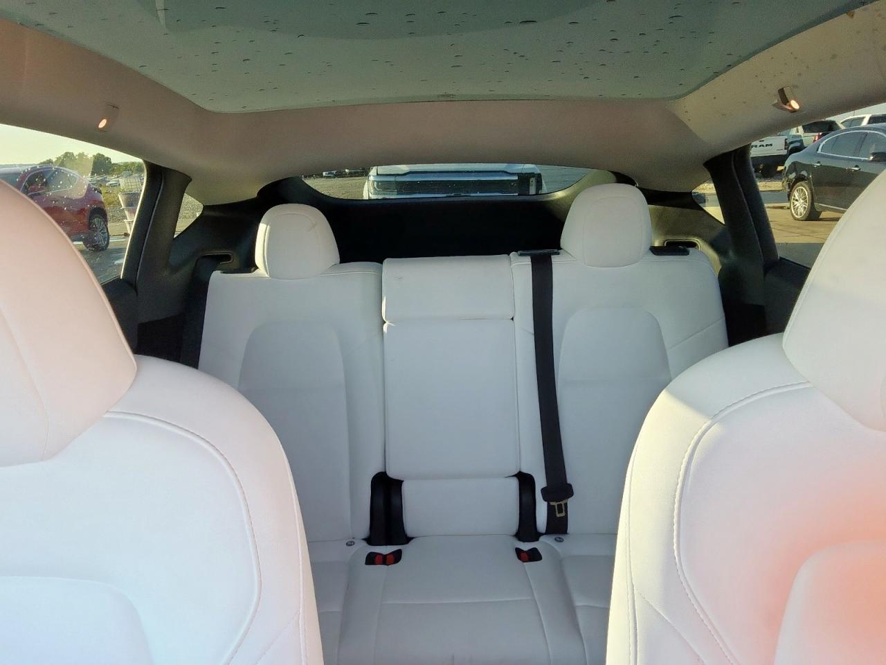 2023 Tesla Model Y VIN: 7SAYGDEF0PF704958 Lot: 85553275