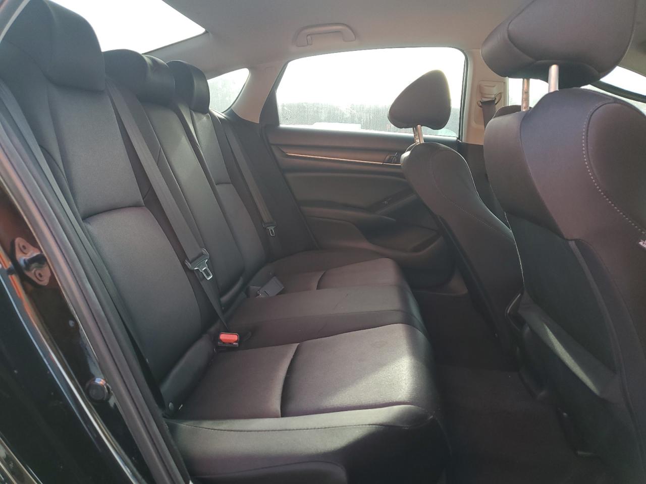 2022 Honda Accord Lx VIN: 1HGCV1F11NA078553 Lot: 83850015