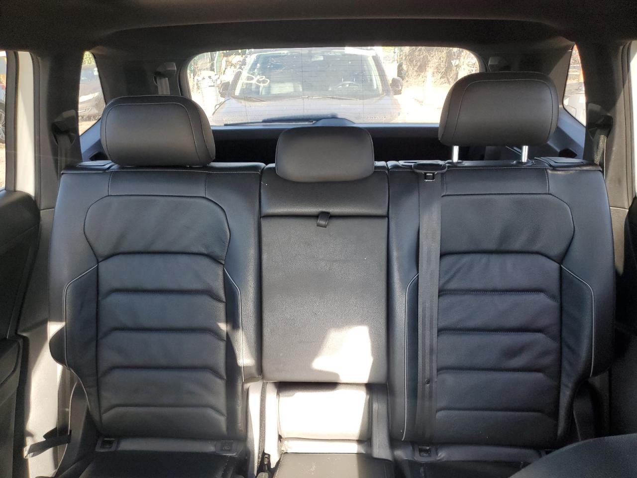 2020 Volkswagen Tiguan Sel Premium R-Line VIN: 3VV4B7AX1LM120814 Lot: 84731975