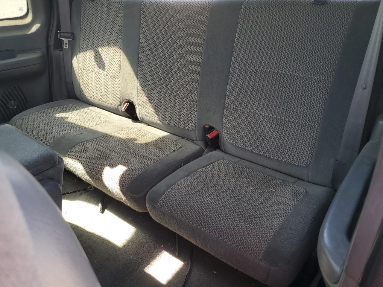 2002 Ford F150 VIN: 1FTRX17W12NA24929 Lot: 81983265