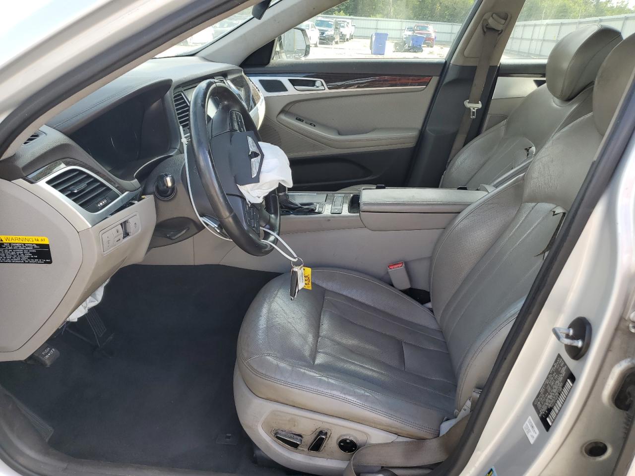 2016 Hyundai Genesis 3.8L VIN: KMHGN4JE7GU113265 Lot: 85691525