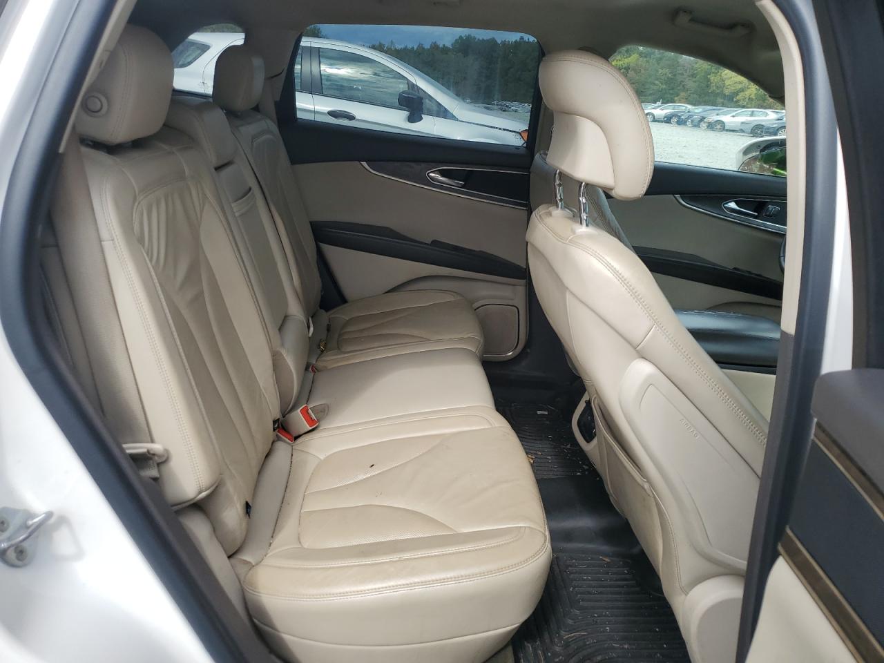 2016 Lincoln Mkx Select VIN: 2LMTJ6KR5GBL62889 Lot: 85681255