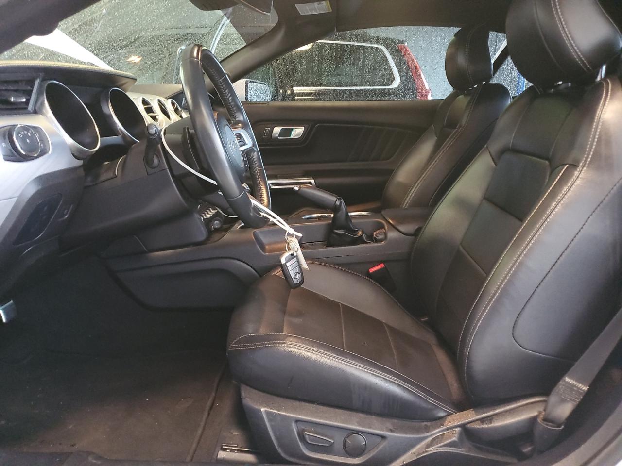 2021 Ford Mustang VIN: 1FATP8UH4M5105176 Lot: 86453395