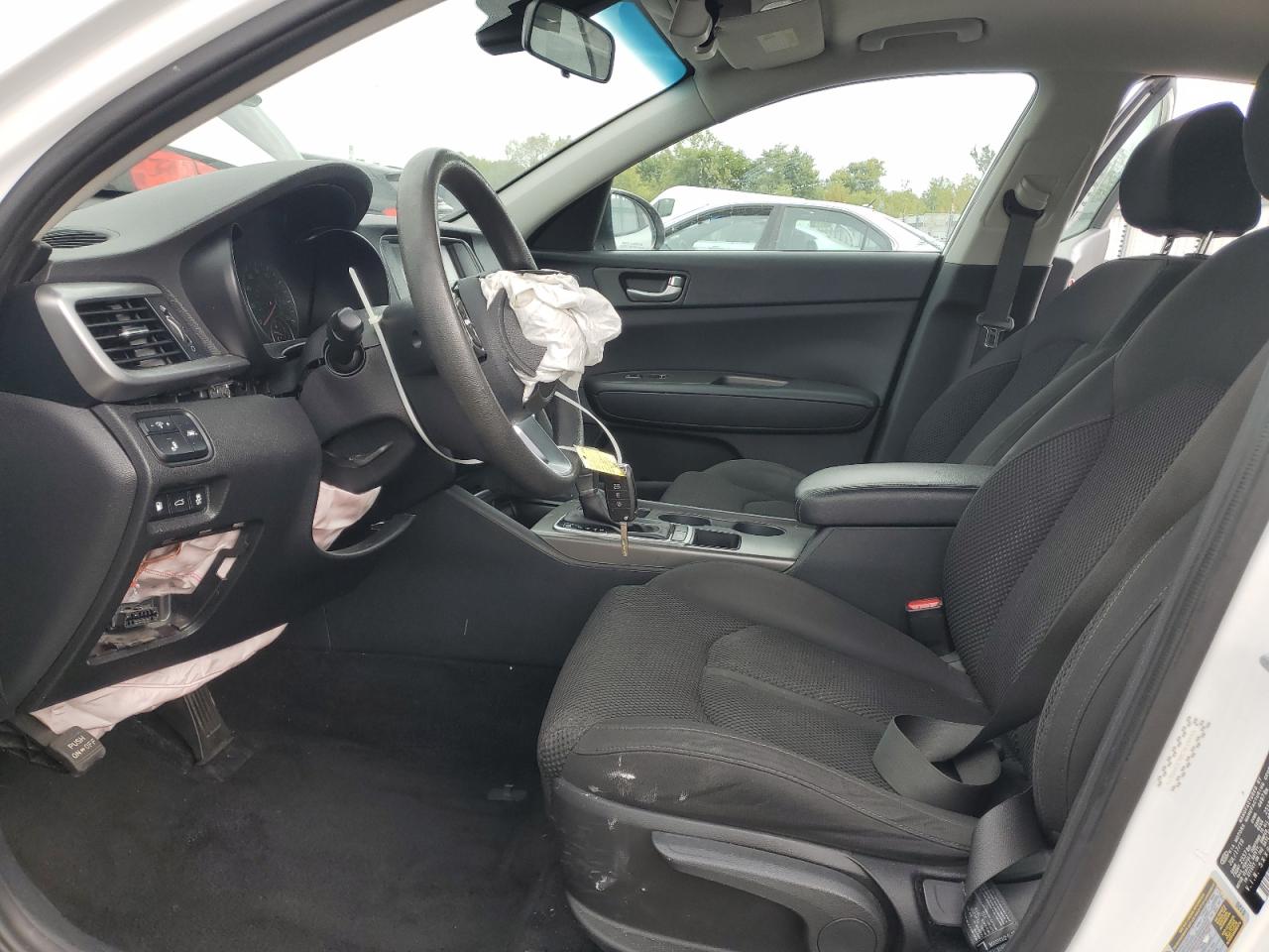 2020 Kia Optima Lx VIN: 5XXGT4L38LG390271 Lot: 82426575