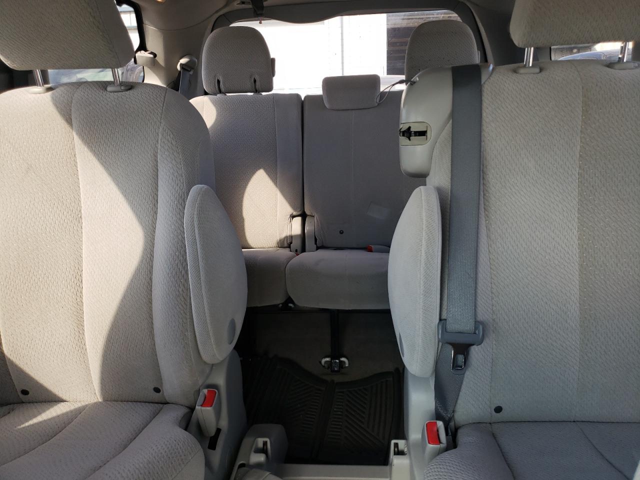 2013 Toyota Sienna Le VIN: 5TDKK3DC4DS343728 Lot: 82441635