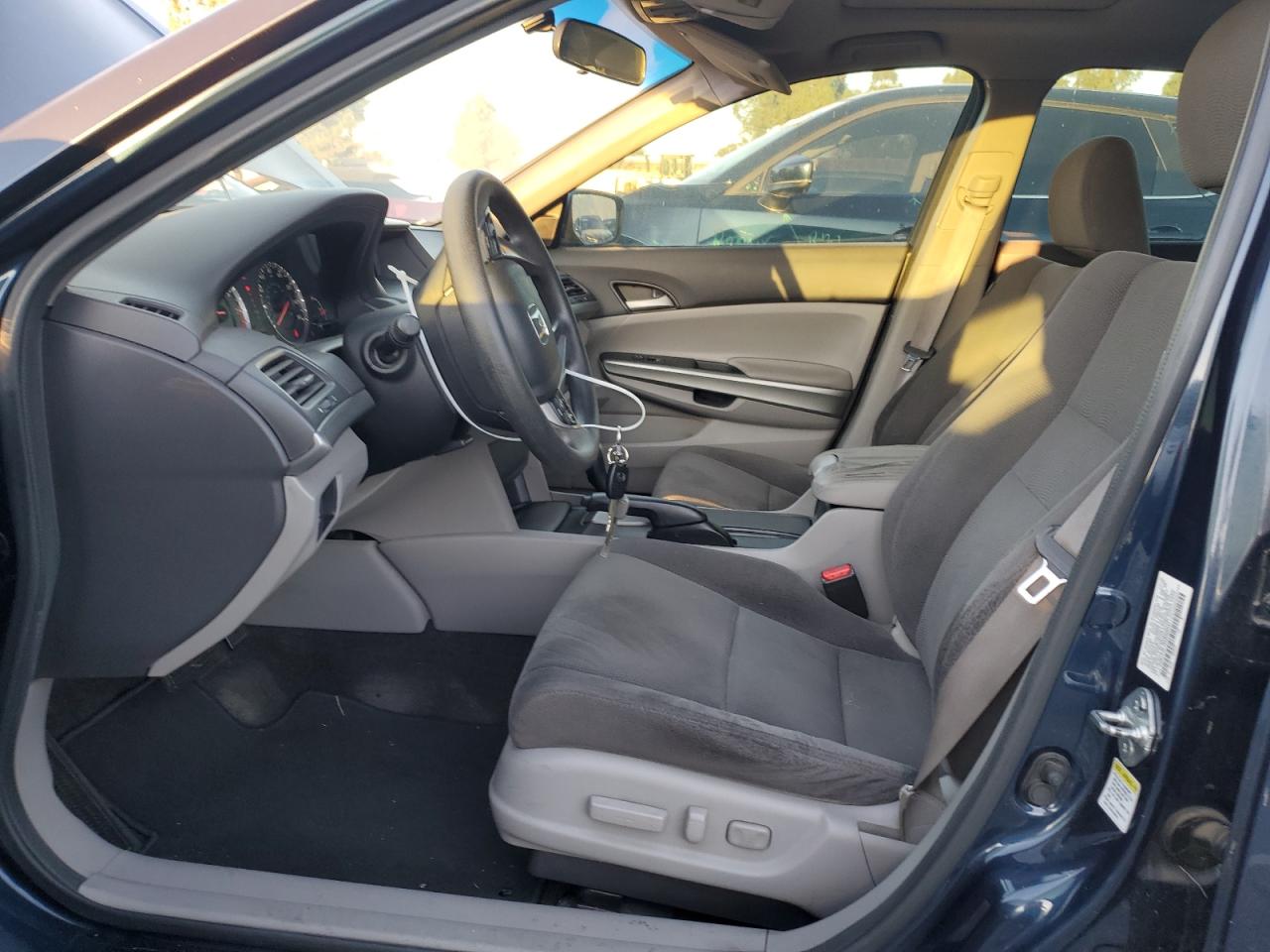 2010 Honda Accord Ex VIN: 5KBCP3F75AB009537 Lot: 85197385