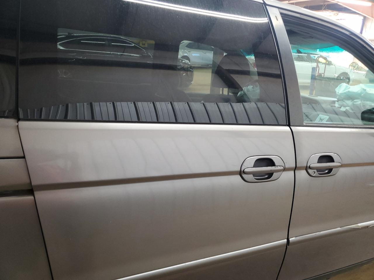 2000 Honda Odyssey Ex VIN: 2HKRL1866YH616040 Lot: 82491865