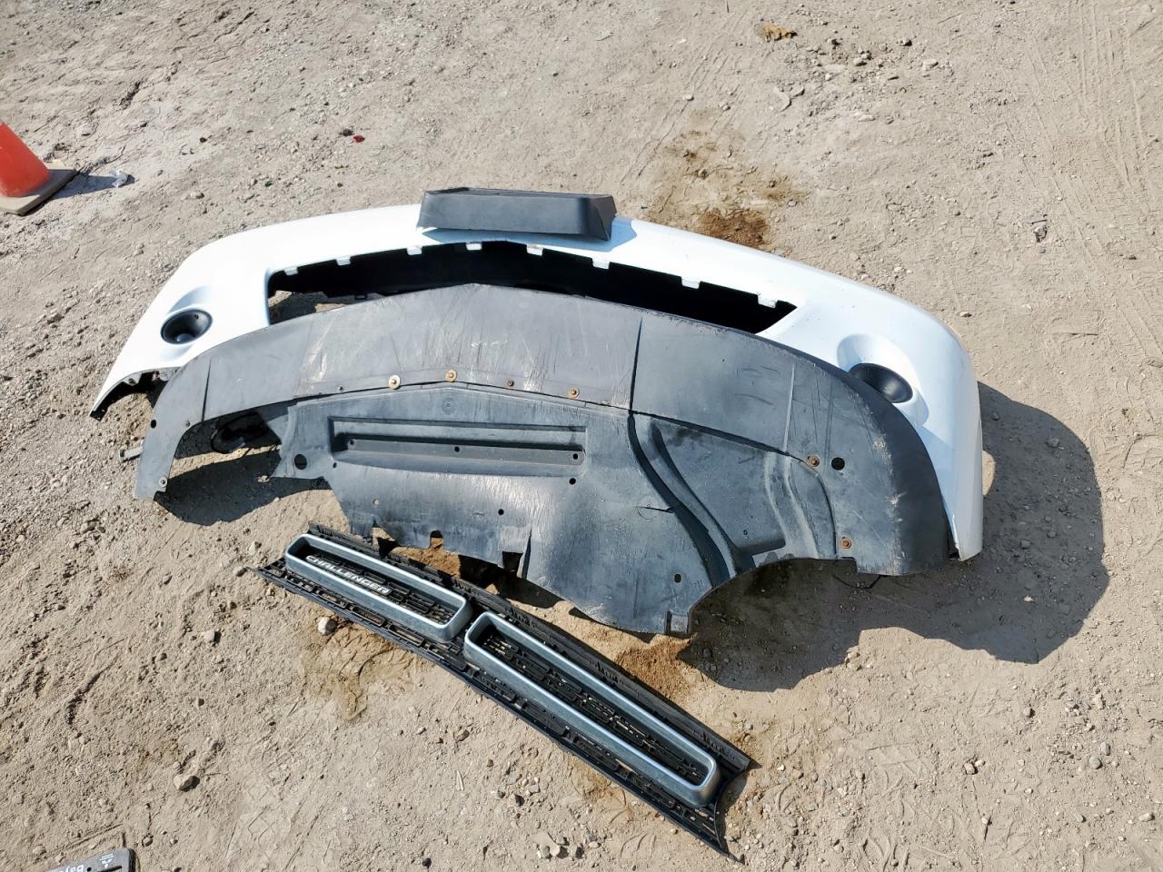 2015 Dodge Challenger Sxt Plus VIN: 2C3CDZBGXFH788472 Lot: 81987765