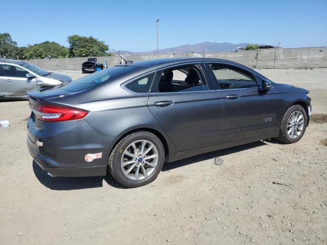  FORD FUSION 2018 Серый