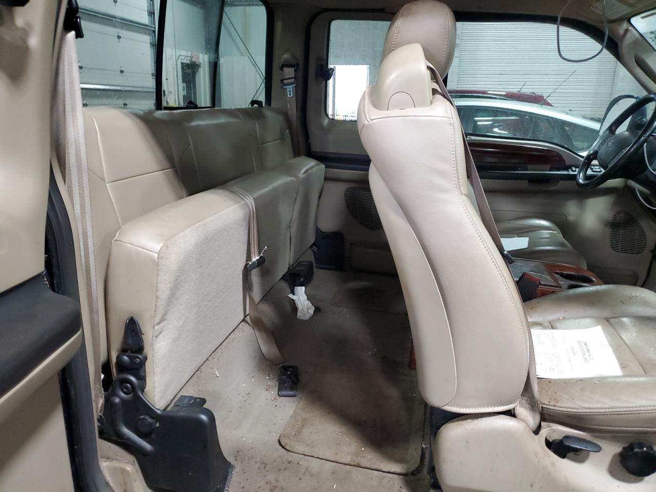 2005 Ford F350 Super Duty VIN: 1FTWX32P45EA91947 Lot: 84565025