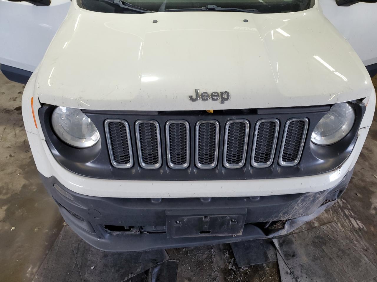 2018 Jeep Renegade Sport VIN: ZACCJBAB2JPJ45085 Lot: 85652365