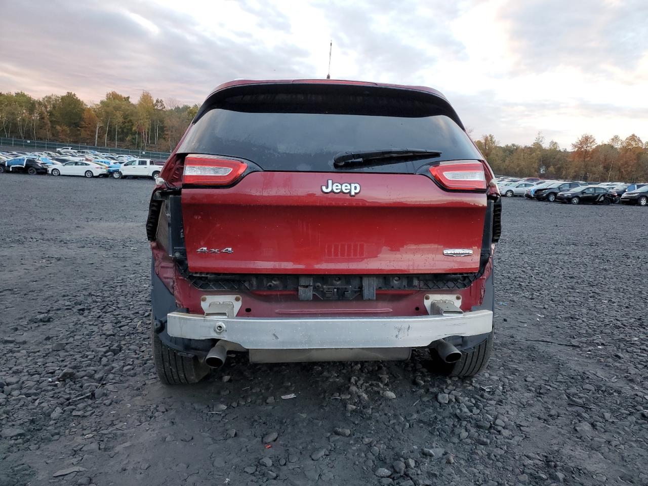 2014 Jeep Cherokee Latitude VIN: 1C4PJMCS0EW226690 Lot: 82654465