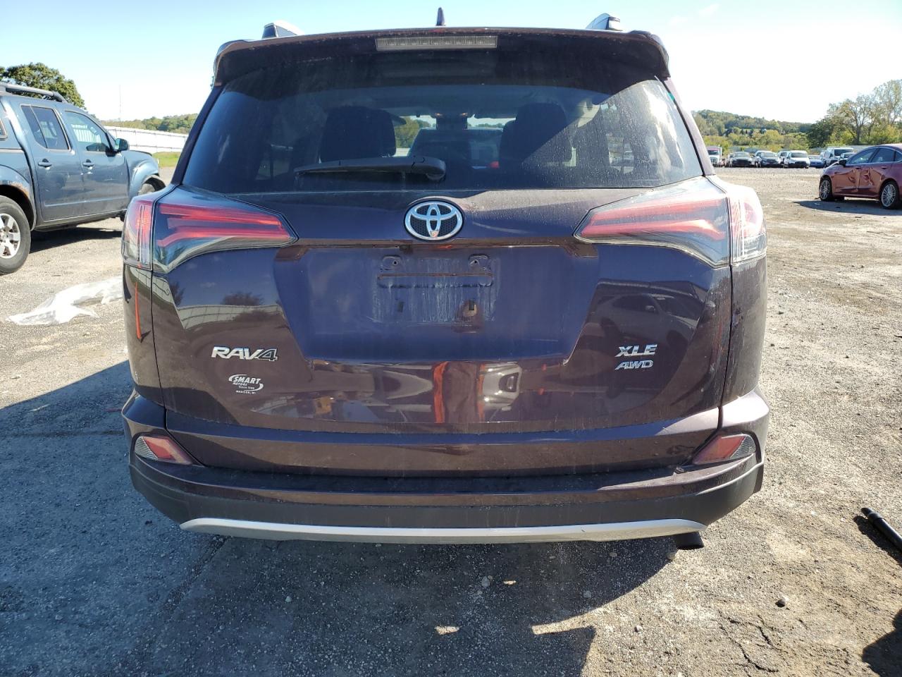 2016 Toyota Rav4 Xle VIN: 2T3RFREV0GW537522 Lot: 82352235