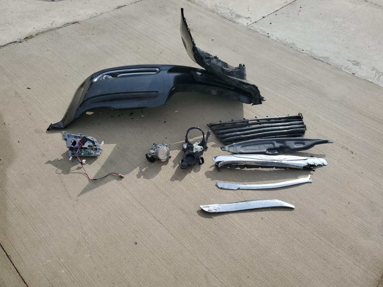 2011 Chrysler 300C VIN: 2C3CA6CT5BH524556 Lot: 89887025