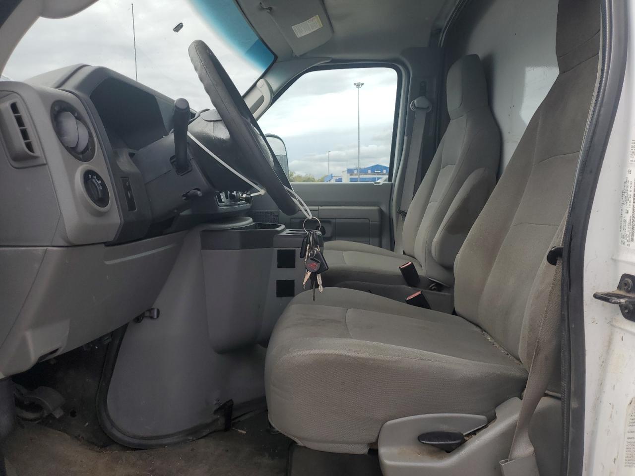 2013 Ford Econoline E350 Super Duty Cutaway Van VIN: 1FDWE3FL9DDB29458 Lot: 85194455