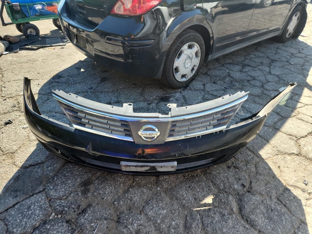 2008 Nissan Versa S VIN: 3N1BC13E18L393375 Lot: 84599085