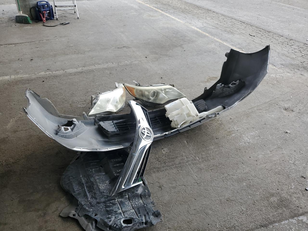 2012 Toyota Camry Base VIN: 4T4BF1FK3CR224657 Lot: 81950955