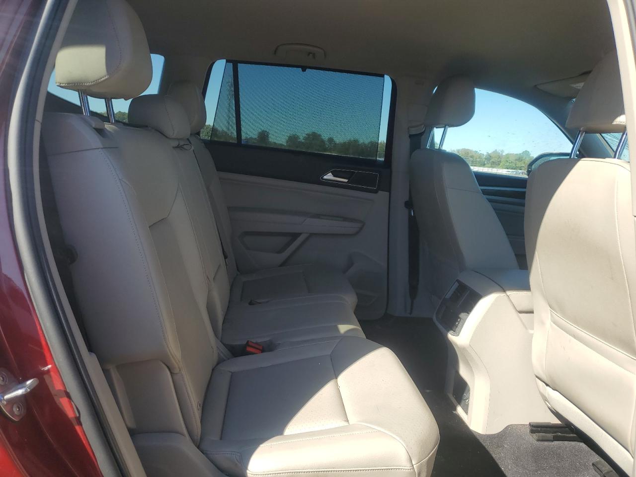 2018 Volkswagen Atlas Se VIN: 1V2LR2CA7JC596211 Lot: 82379395