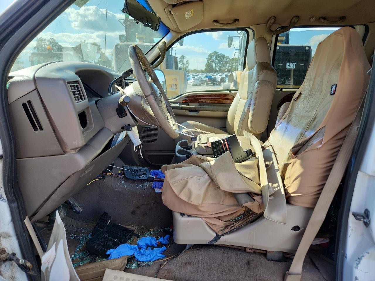 2002 Ford F350 Srw Super Duty VIN: 1FTSW31F92EA63776 Lot: 81962245