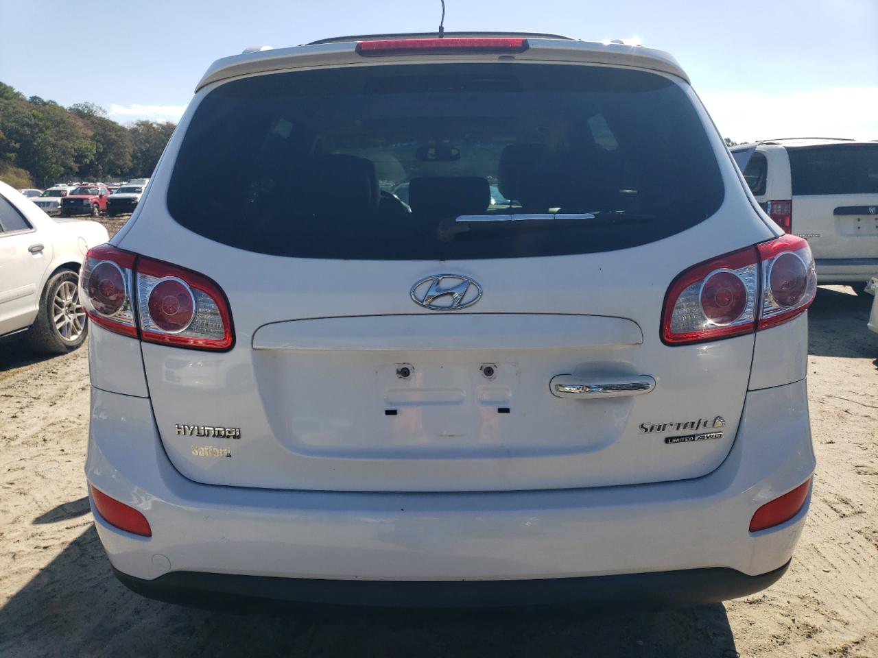2011 Hyundai Santa Fe Limited VIN: 5XYZKDAGXBG044637 Lot: 82318595