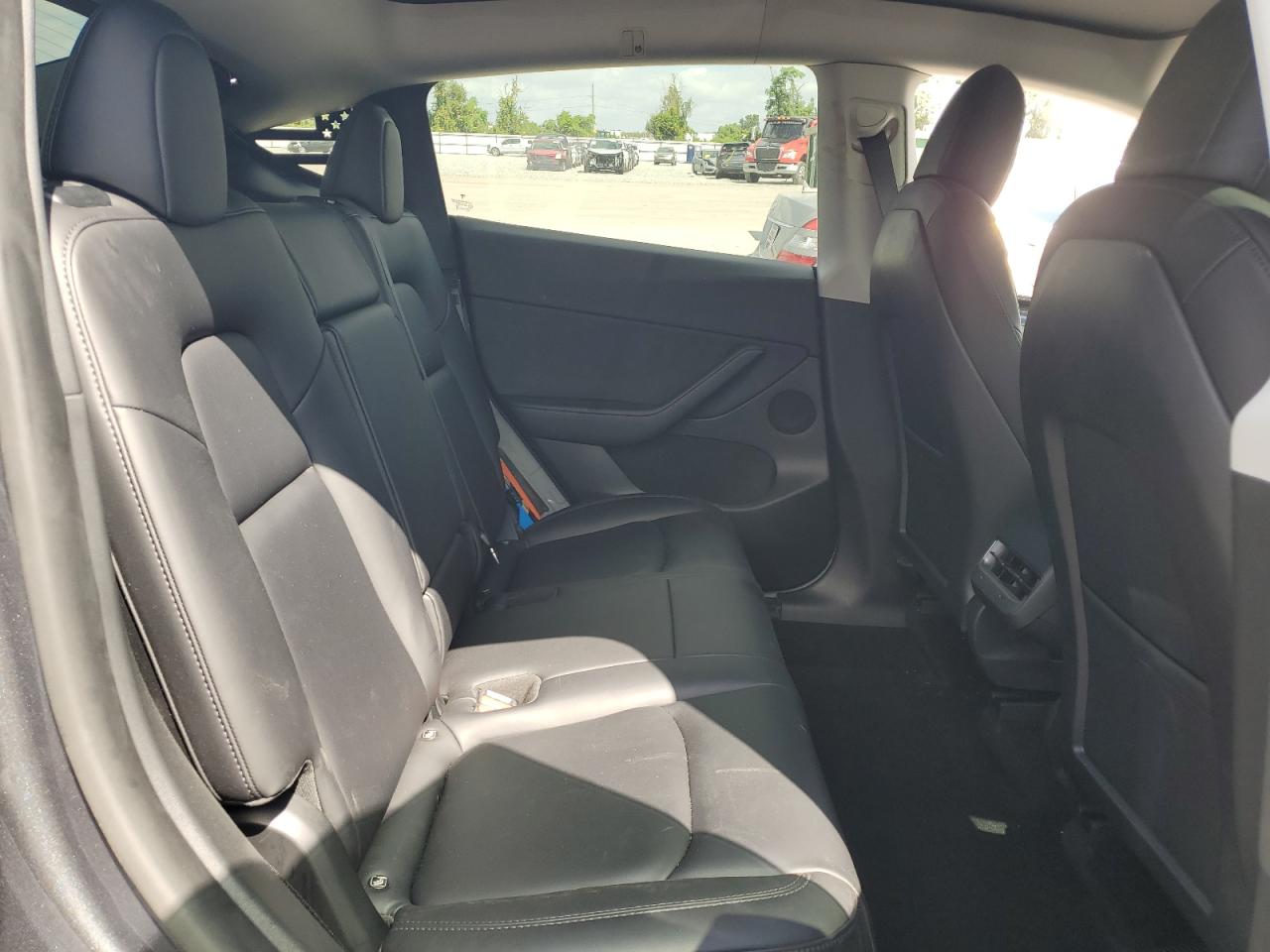 2021 Tesla Model Y VIN: 5YJYGDEF8MF258793 Lot: 84268905