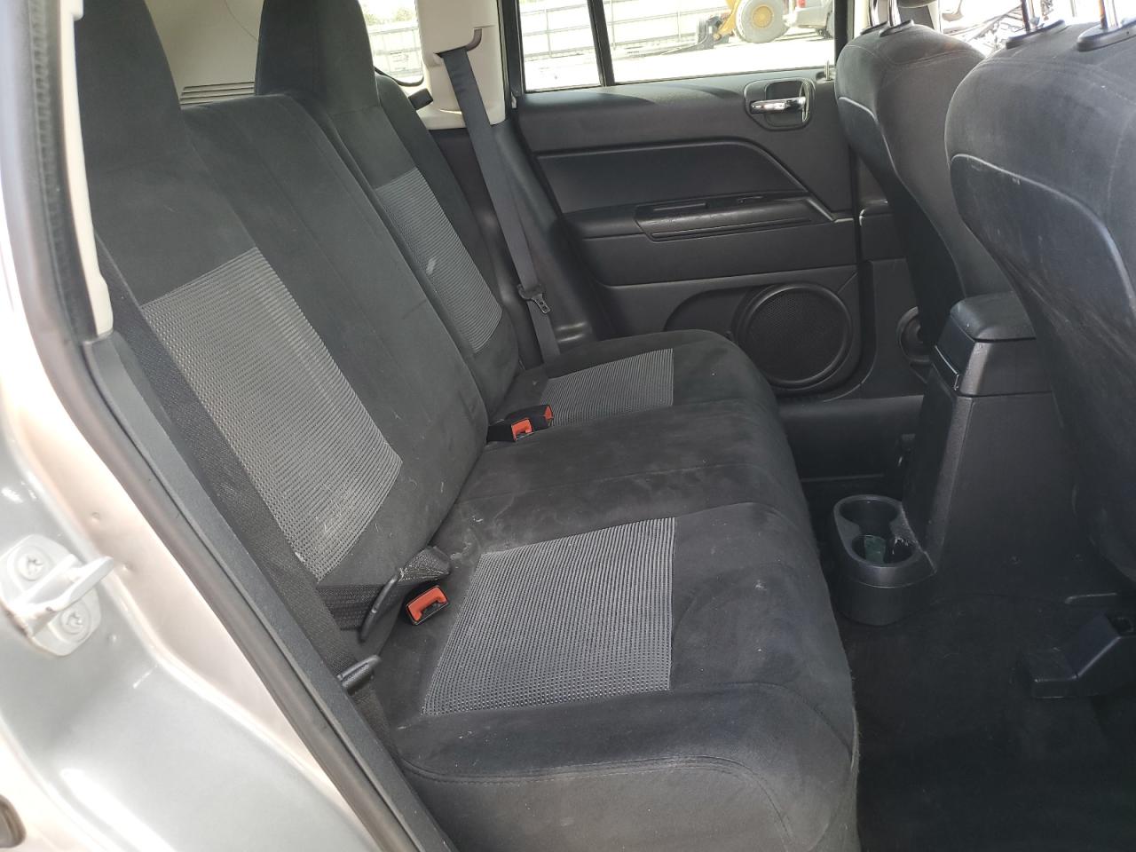 2016 Jeep Compass Sport VIN: 1C4NJCBA9GD513244 Lot: 89683715