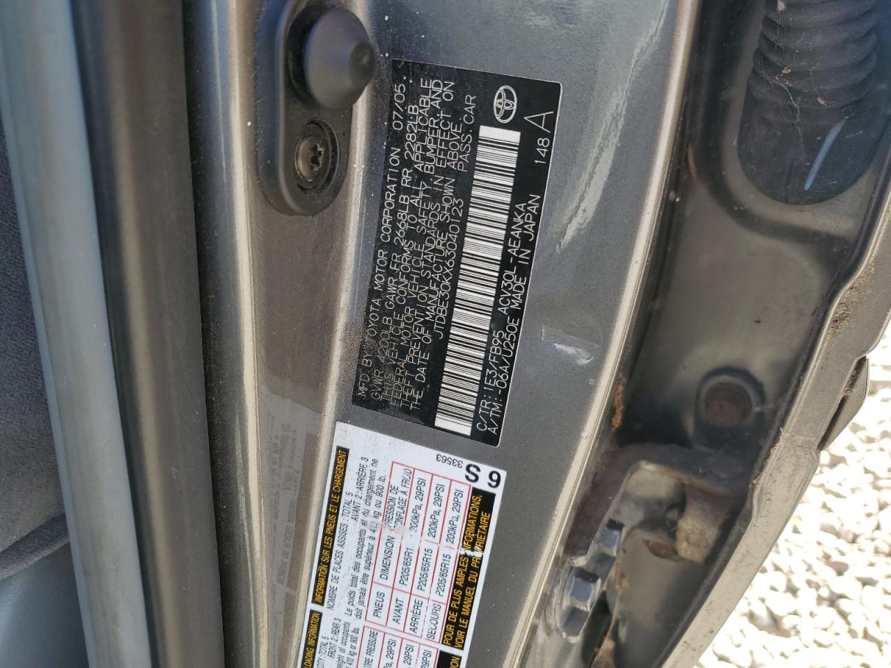 2006 Toyota Camry Le VIN: JTDBE30KX63040123 Lot: 84068335