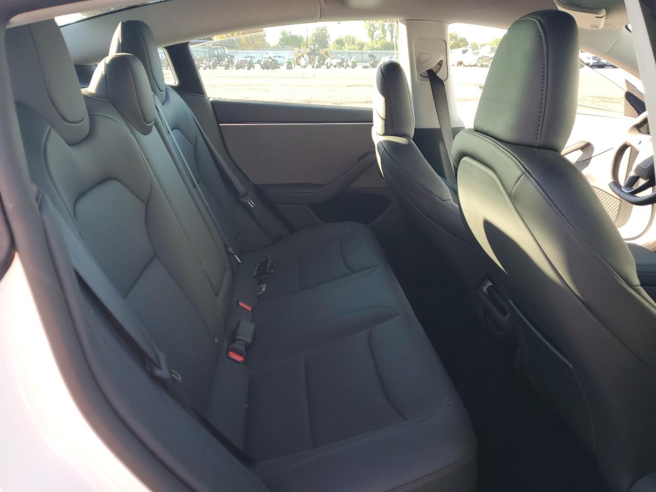 2025 Tesla Model 3 VIN: 5YJ3E1EA0SF055025 Lot: 90847505