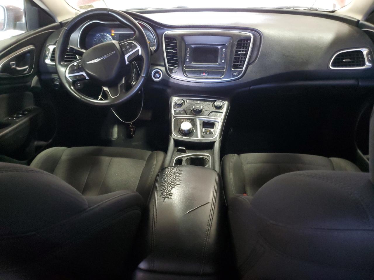 2015 Chrysler 200 Limited VIN: 1C3CCCAB3FN722259 Lot: 82361455