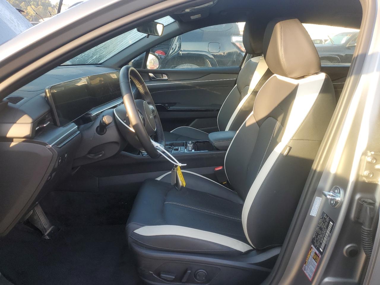 2025 Kia K5 Gt Line VIN: KNAG64J79S5370219 Lot: 81993285