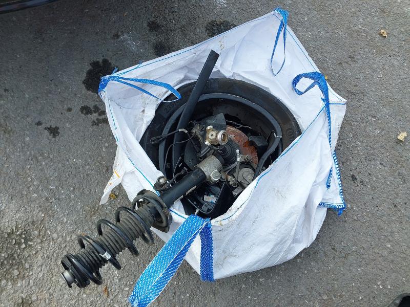 2024 VOLVO XC40 2.0 B4P PLUS DARK 5DR AUTO