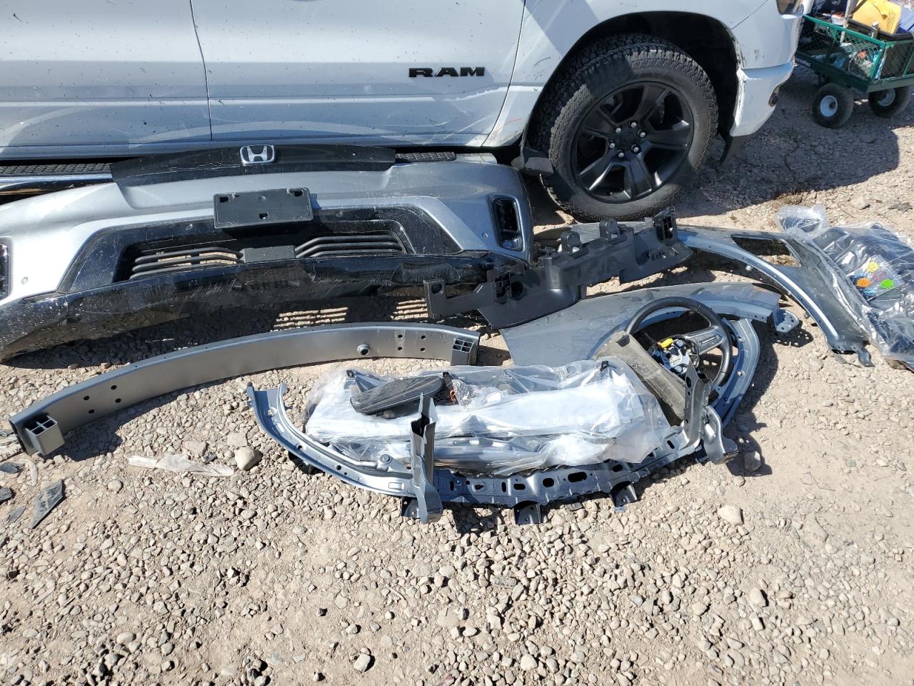 2024 Honda Prologue Tour VIN: 3GPKHXRJ8RS522918 Lot: 84017365