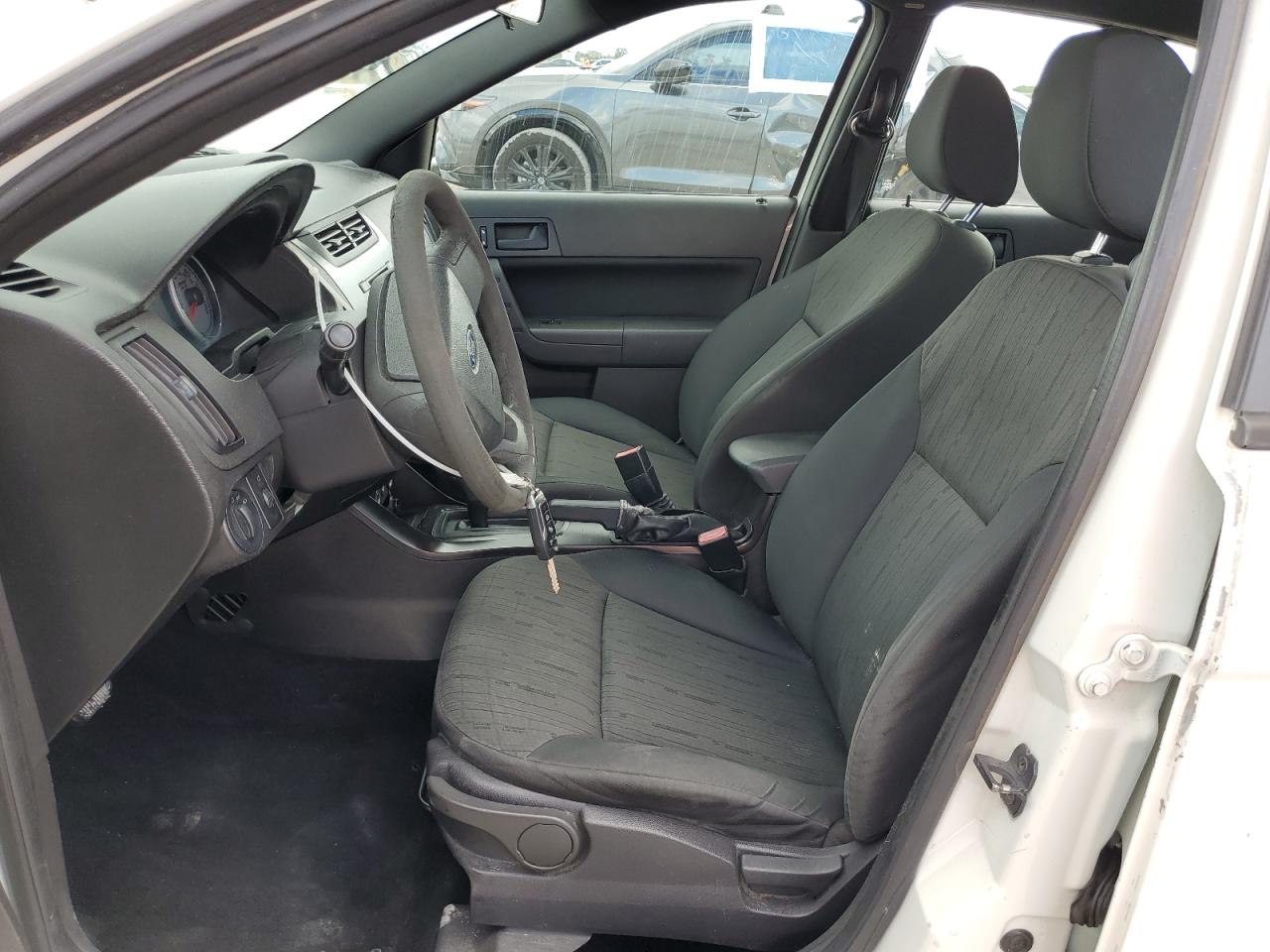 2010 Ford Focus Se VIN: 1FAHP3FN6AW114009 Lot: 85666705