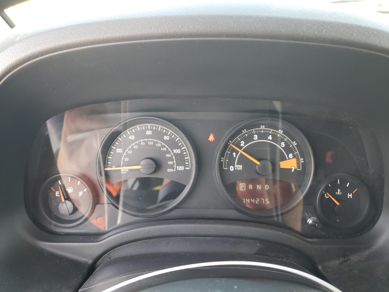 2014 Jeep Compass Sport VIN: 1C4NJCBB4ED642689 Lot: 90633625