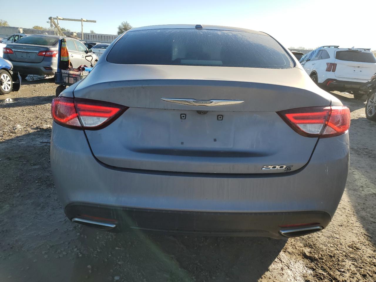 2015 Chrysler 200 S VIN: 1C3CCCBG7FN542888 Lot: 90714245