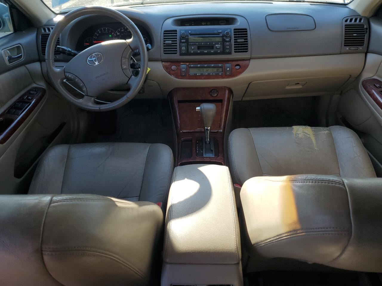 2005 Toyota Camry Le VIN: JTDBF30KX50160730 Lot: 84997435