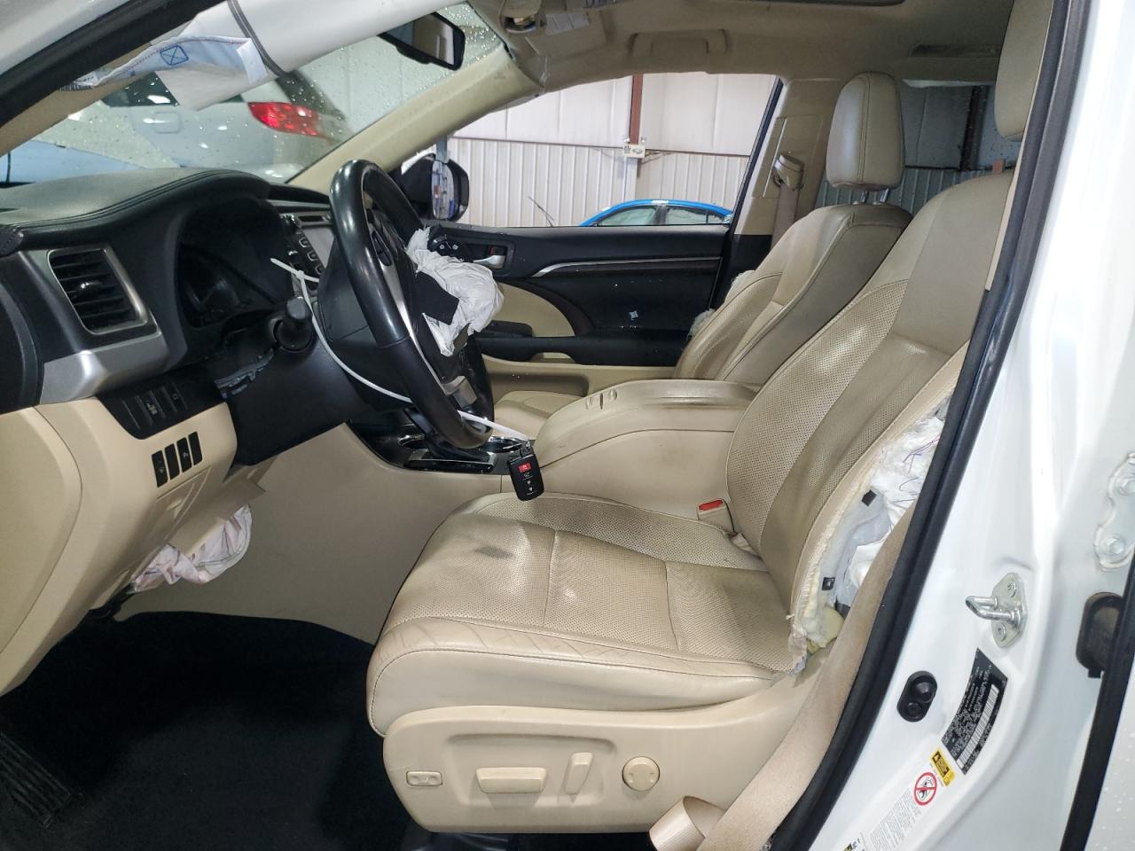 2014 Toyota Highlander Limited VIN: 5TDDKRFH9ES068086 Lot: 85869135