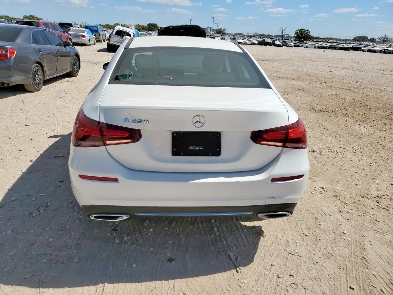 2021 Mercedes-Benz A 220 VIN: W1K3G4EB1MJ309170 Lot: 86293385