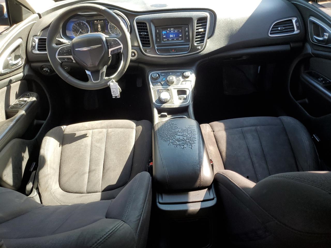 2015 Chrysler 200 Limited VIN: 1C3CCCAB5FN646074 Lot: 86642605