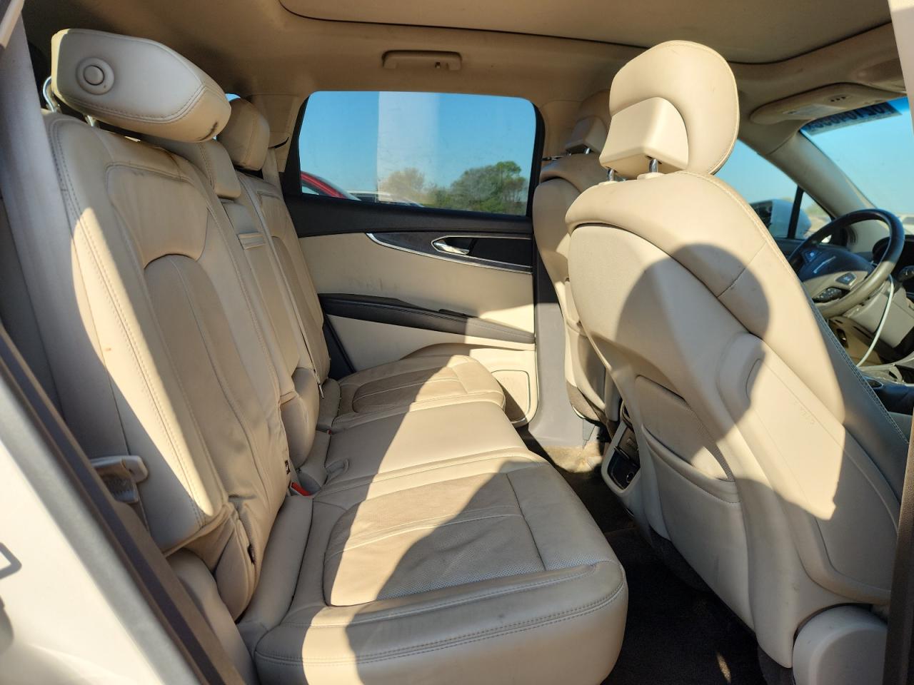 2016 Lincoln Mkx Reserve VIN: 2LMTJ6LR3GBL51467 Lot: 82184805