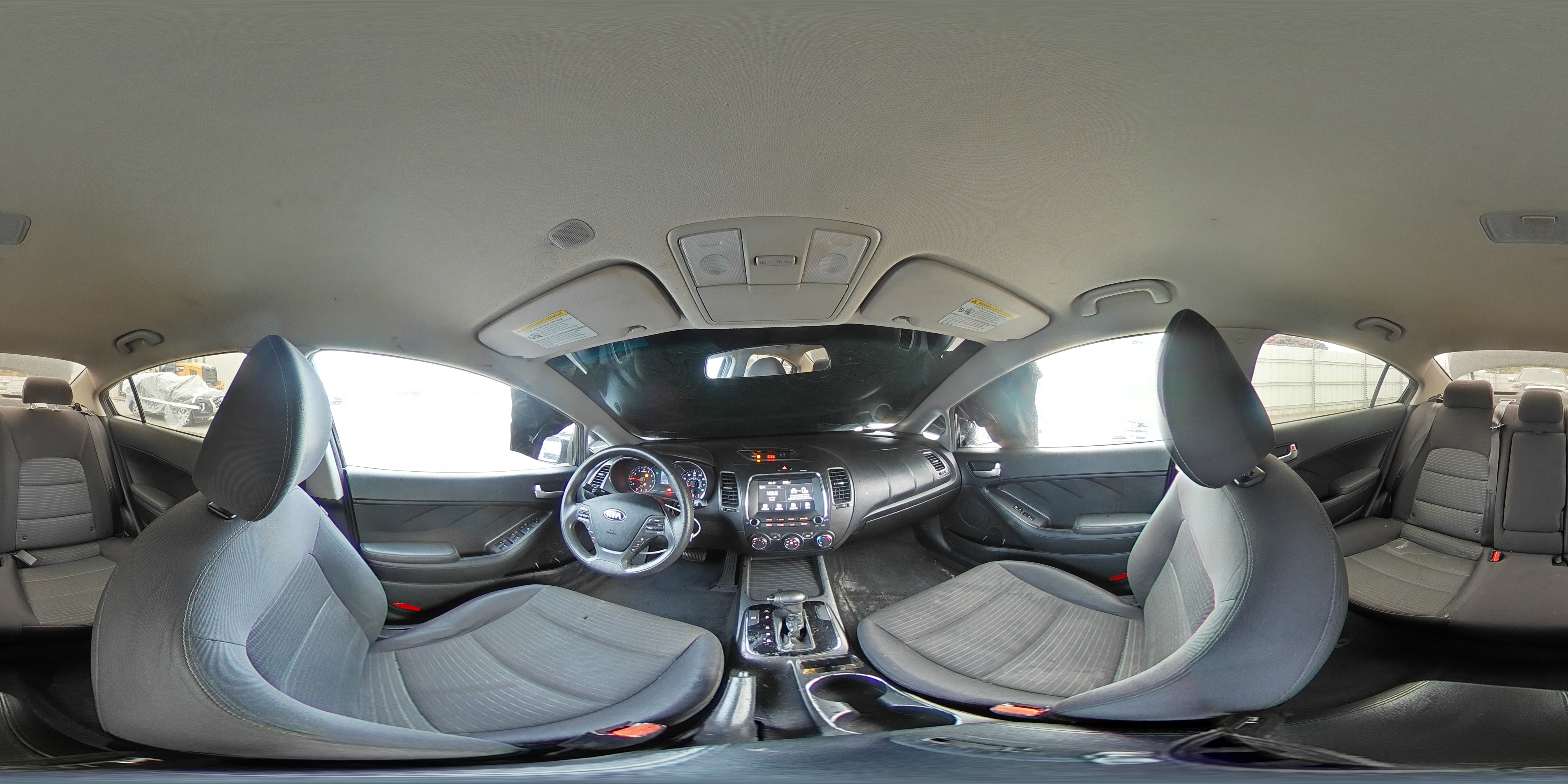 2018 Kia Forte Lx VIN: 3KPFL4A7XJE165986 Lot: 82737275