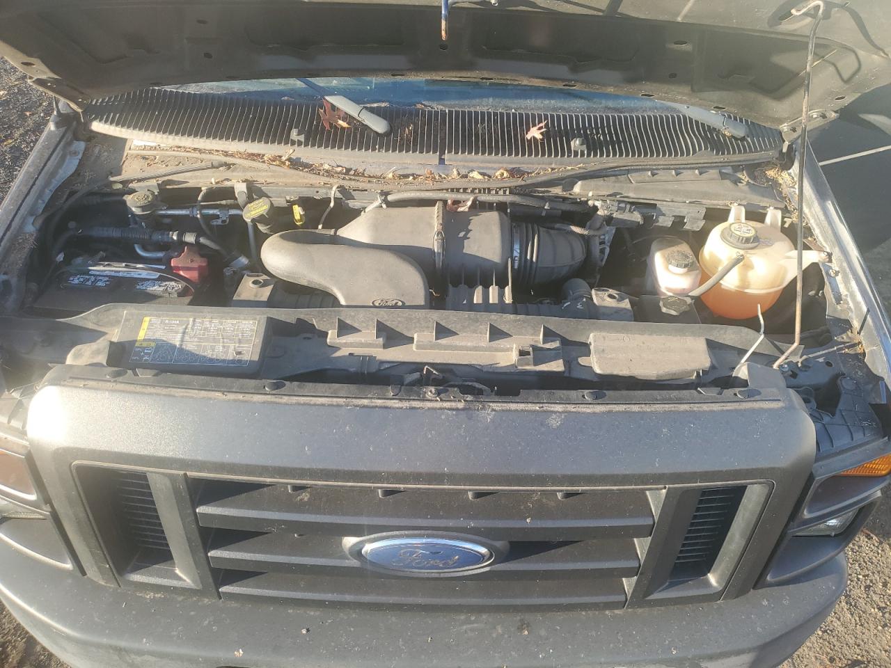 2009 Ford Econoline E350 Super Duty Wagon VIN: 1FBNE31L69DA18126 Lot: 89825095