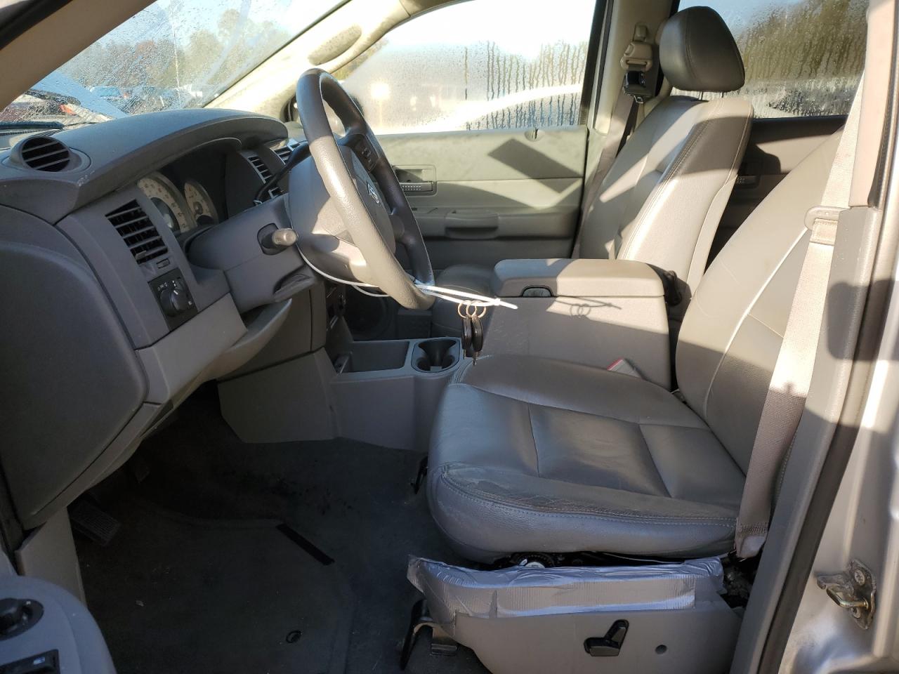 2004 Dodge Durango Slt VIN: 1D4HB48D04F108992 Lot: 82477835