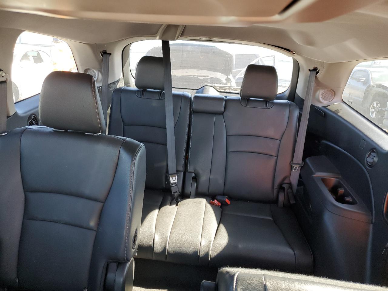 2022 Honda Pilot Touring VIN: 5FNYF6H68NB014783 Lot: 84966645