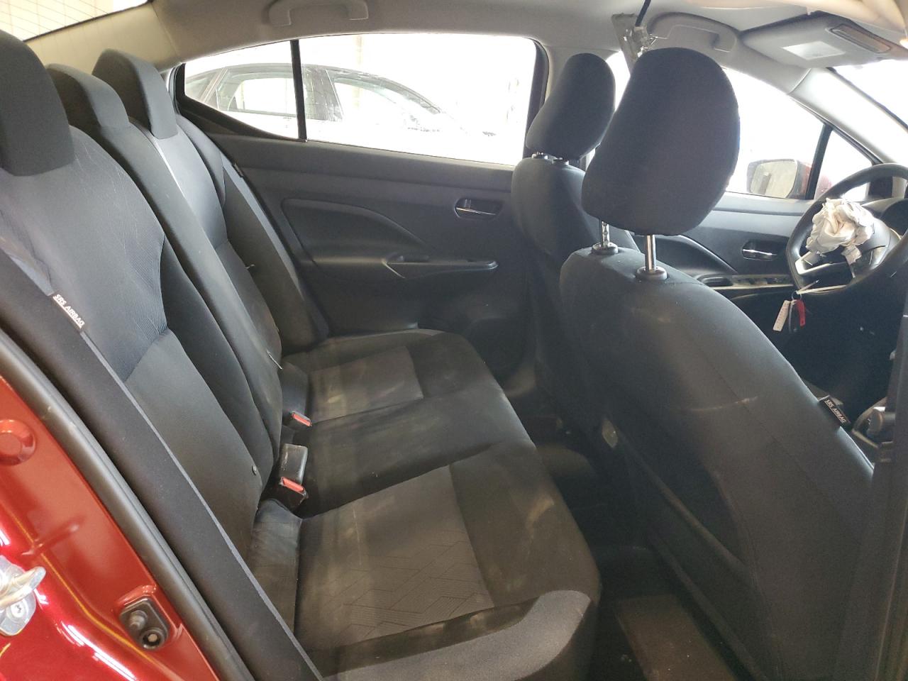 2025 Nissan Versa Sv VIN: 3N1CN8EV6SL831142 Lot: 85703315