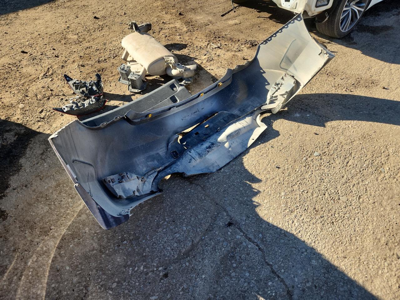 2017 Infiniti Q60 Premium VIN: JN1EV7EL0HM551393 Lot: 85309255